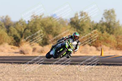 media/Dec-07-2024-CVMA (Sat) [[21c5f1ef85]]/Race 11-Amateur Supersport Open/